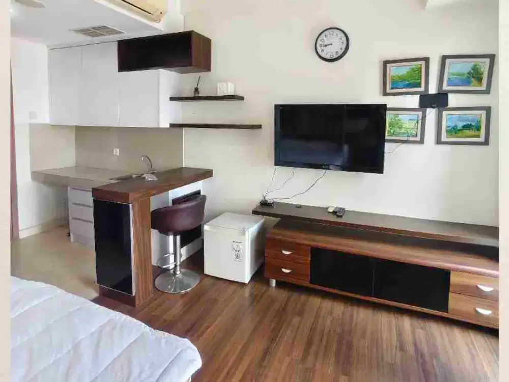 disewakan studio furnished, Apt. Puri Orchard lt. tengah view city