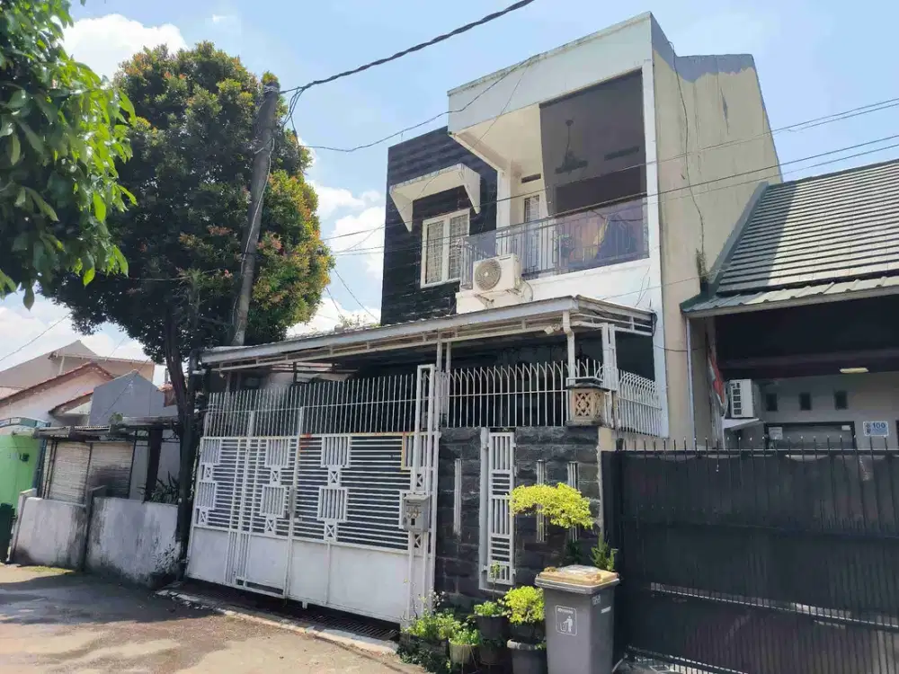 Rumah 2 lantai,lokasi selangkah pintu tol limo