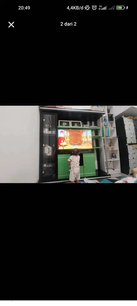 lemari tv bisa untuk sekat ruangan