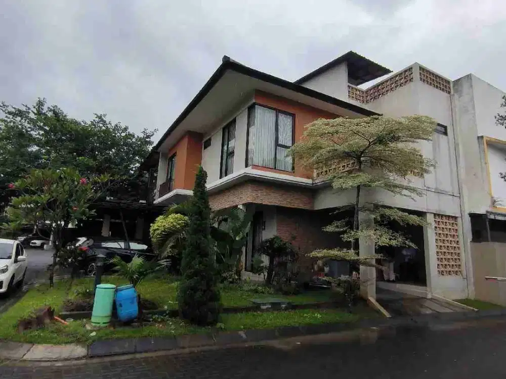Rumah 2 lantai dalam Cluster