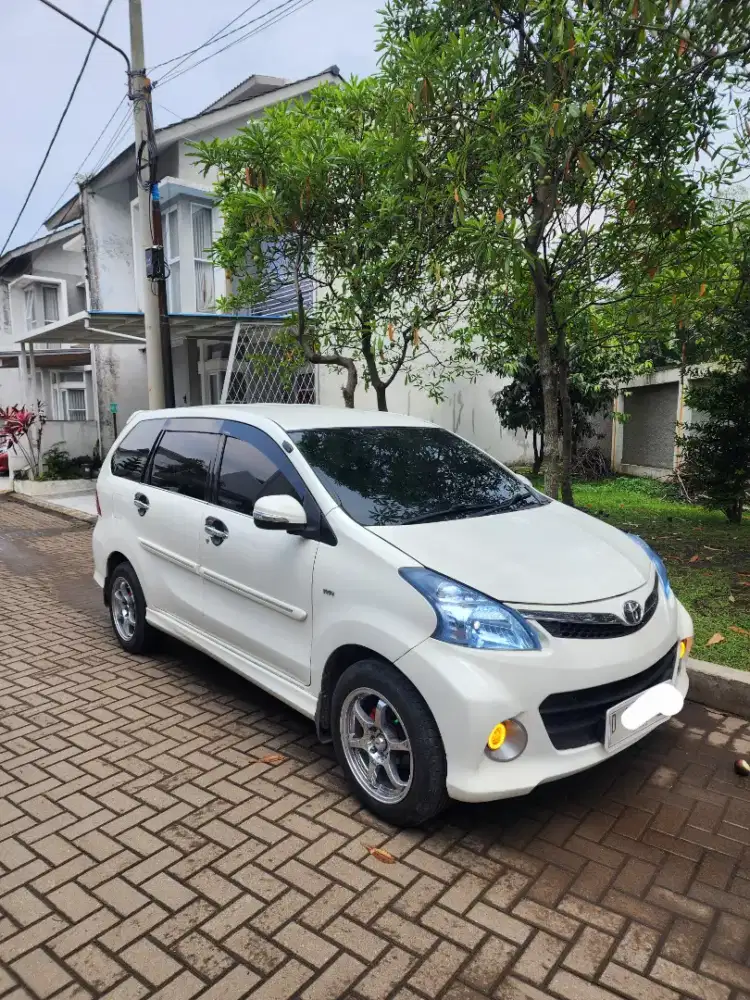 Avanza Veloz Matic AT 2012 Terawat