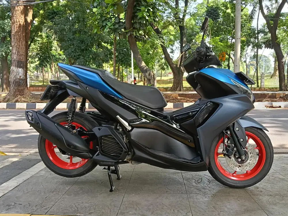 DIJUAL CASH NEW YAMAHA AEROX CIBERTY THN 2024 PAJAK IDUP SIAP PAKAI