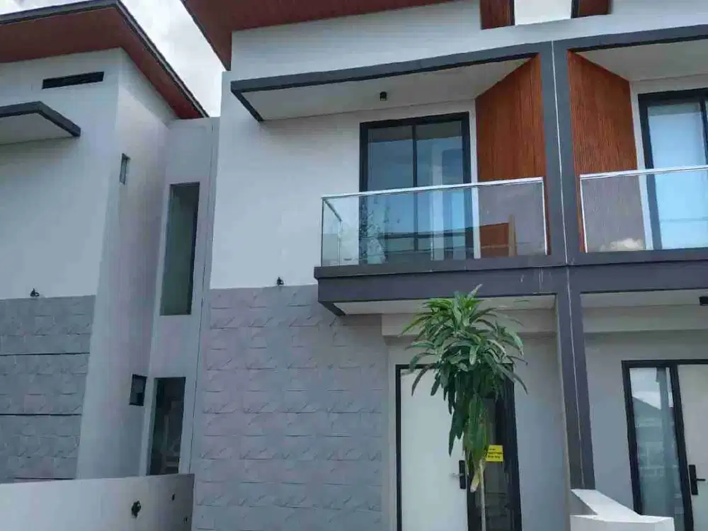RUMAH READY MEWAH LUAS TANAH 84m, LOKASI DEKAT KE LRT CIKUNIR 1