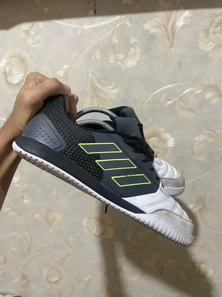 Sepatu Futsal Adidas Top Sala IC BLACK/WHITE