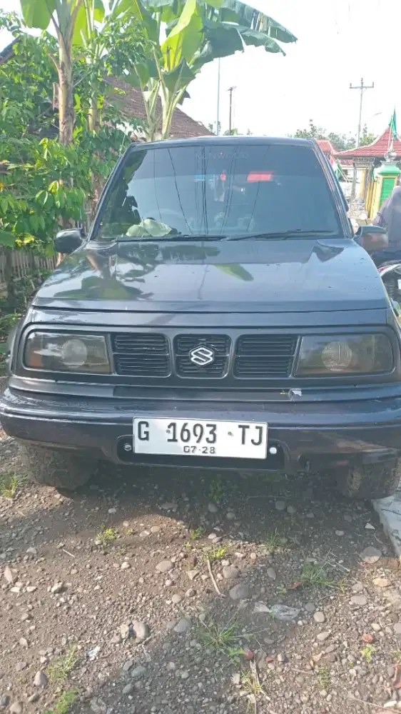 Suzuki escudo jlx