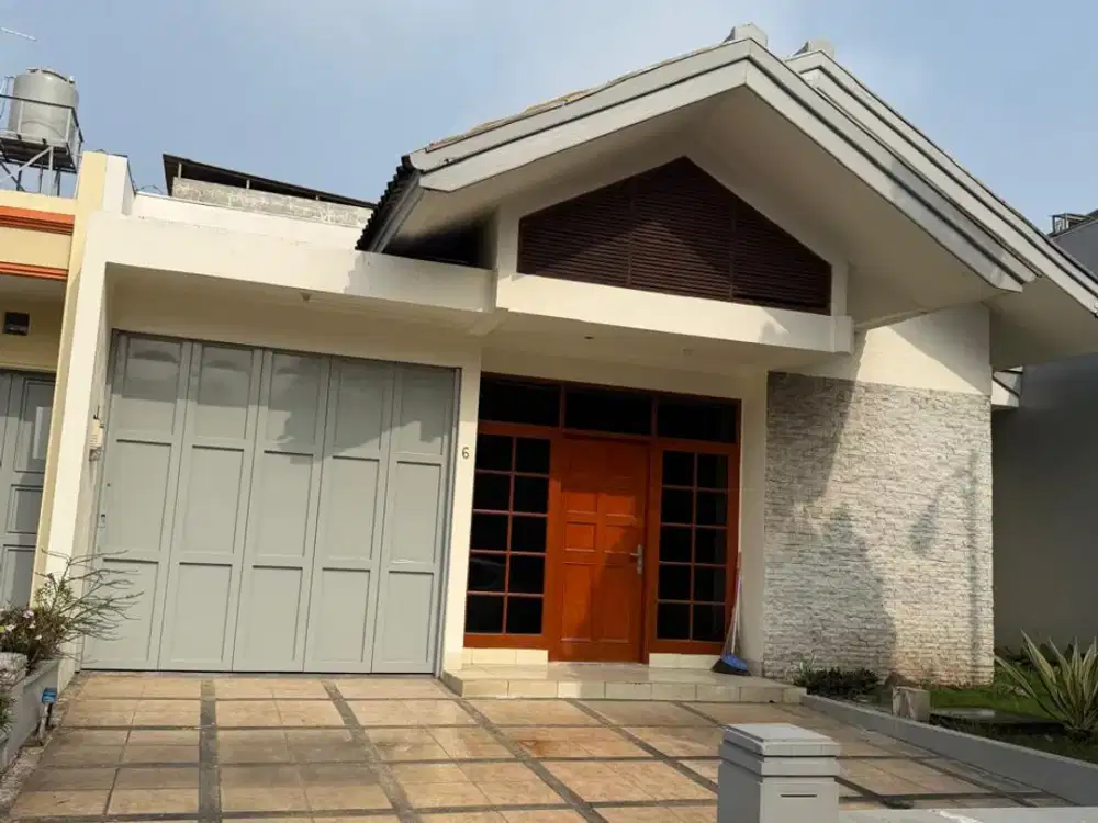 Rumah Nyaman 1 Lantai di Singgasana Pradana