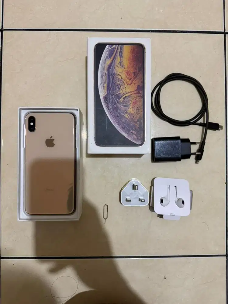 Iphone XS max 64gb inter imei terdaftar resmi