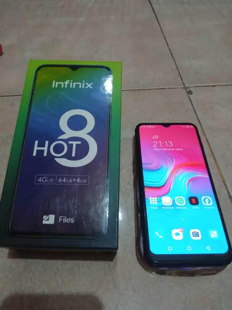 Infinix Hot 8 Ram 4+64GB Fullset