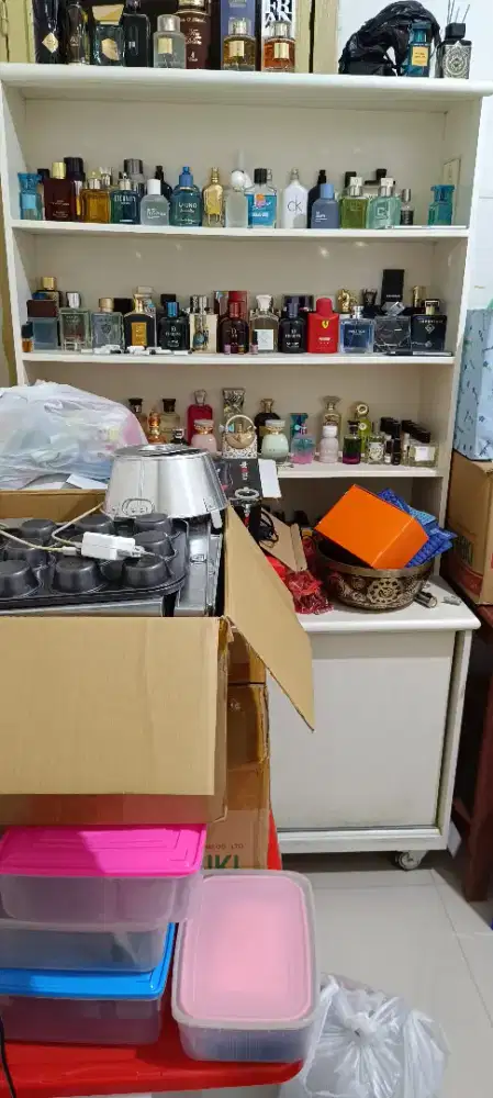 meja parfum bahan kayu