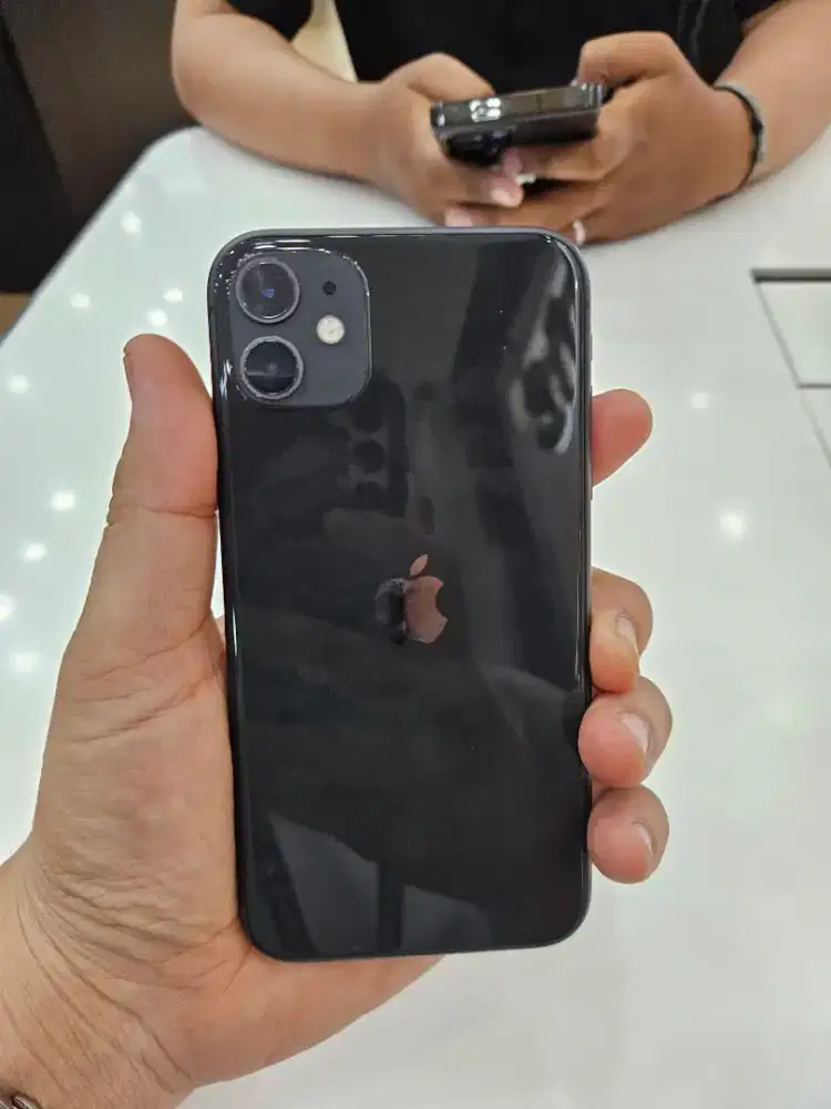 Second Iphone 11 64GB