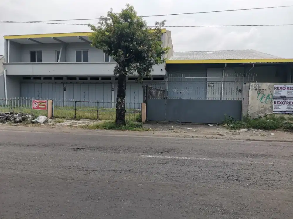Dijual Cepat Gudang dan Ruko Lokasi Banjarsari, Solo Luas 953m2