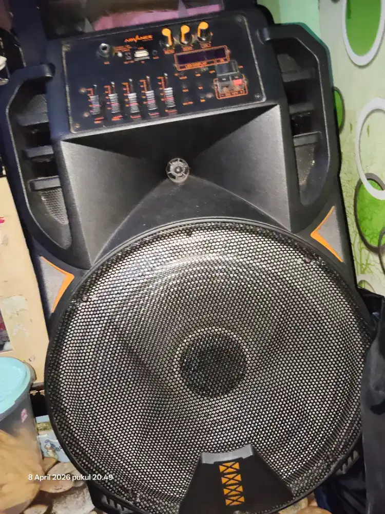 Speaker blotut advance ukuran besar