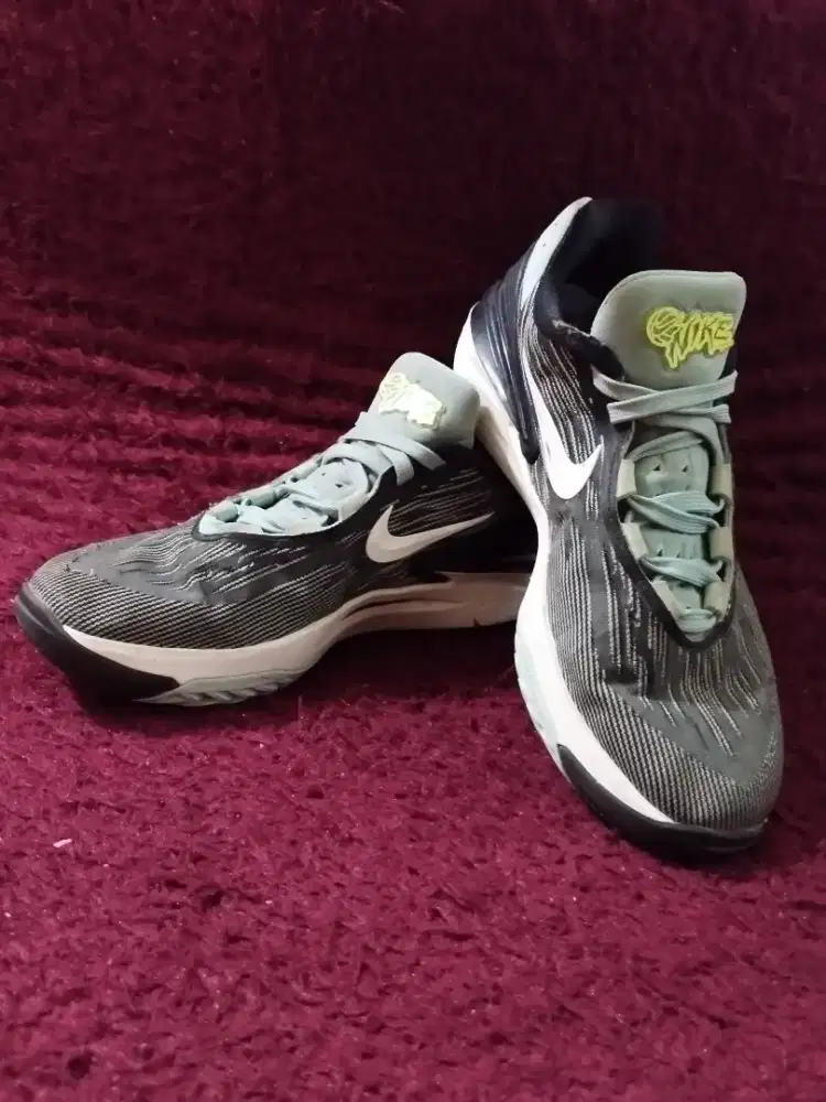 Nike GT CUT 2 & New Balance Running ORI sz 39