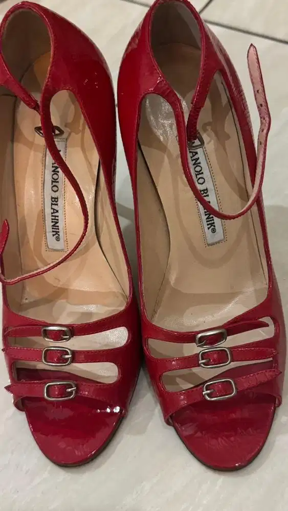 Manolo Blahmik red patent high heels