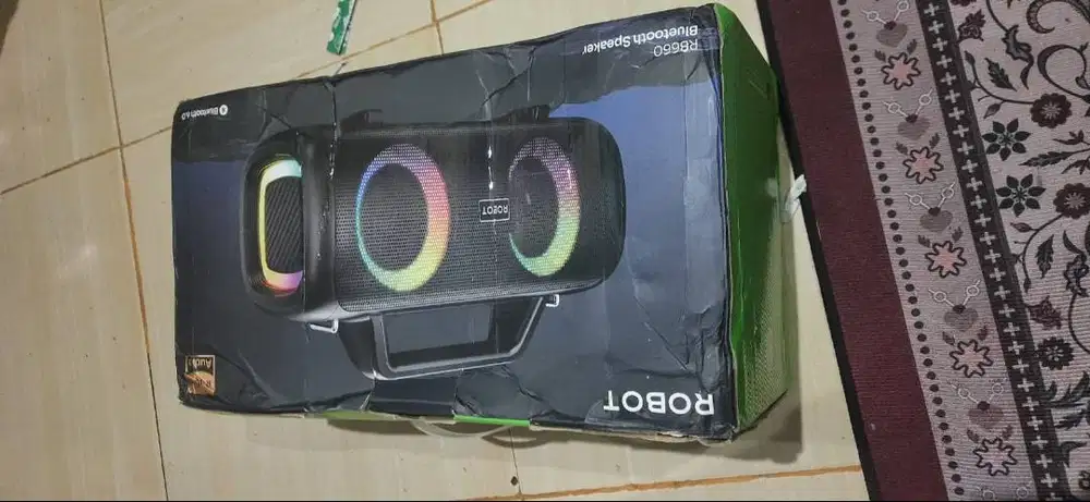 ROBOT RB660 Speaker Portable Wireless Daya 40W