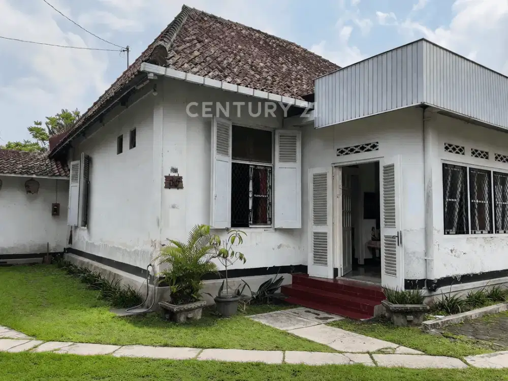 Rumah Luas Di Pusat Kota Jogja Hanya 100m Dari SMA Padmanaba