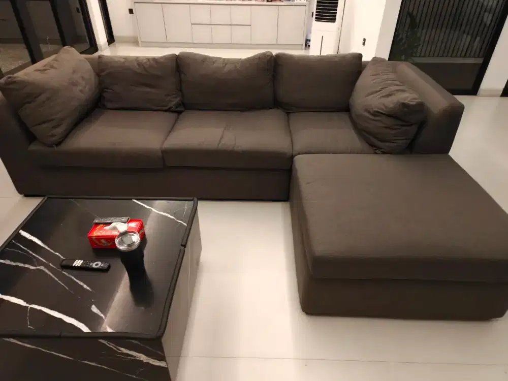 Sofa abu / grey L kanan