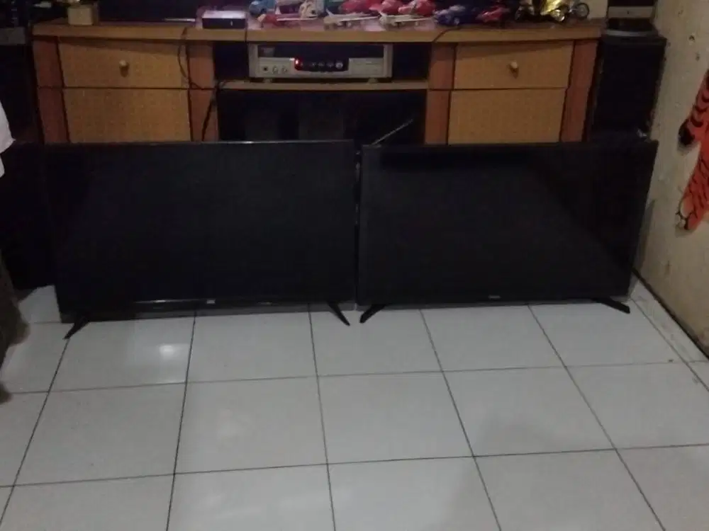 Borongan 2 bh TV Led 32inch