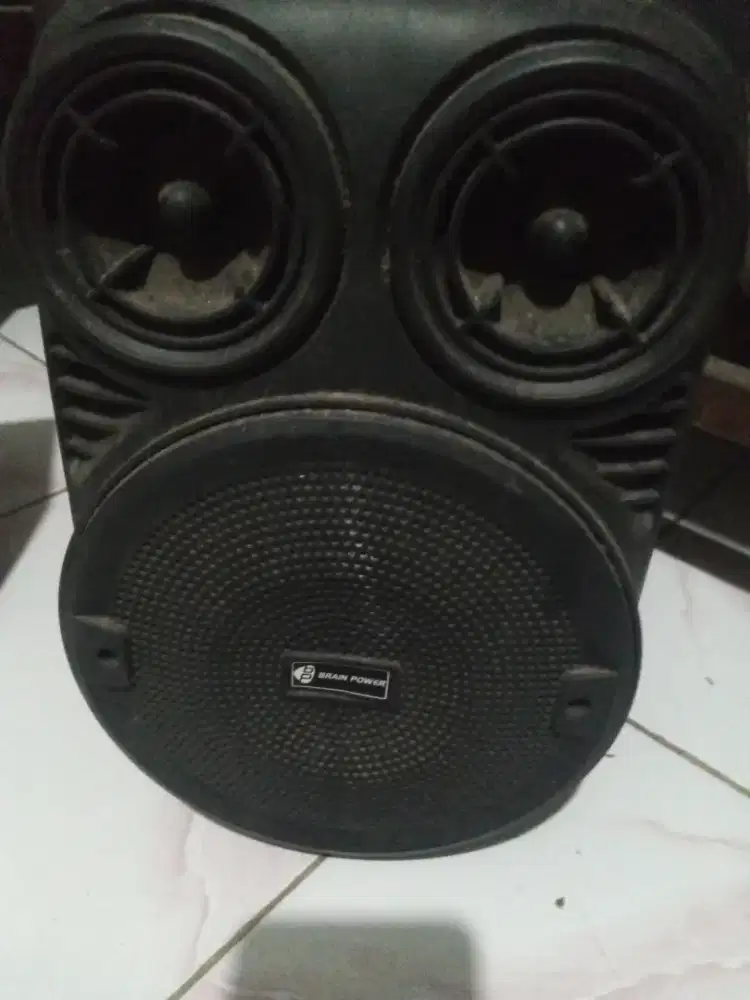 Speaker aktif, tanpa mic, suara jos