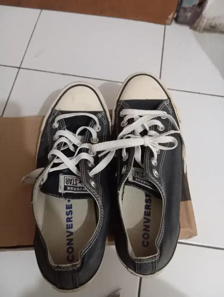 Dijual Converse ukuran 41