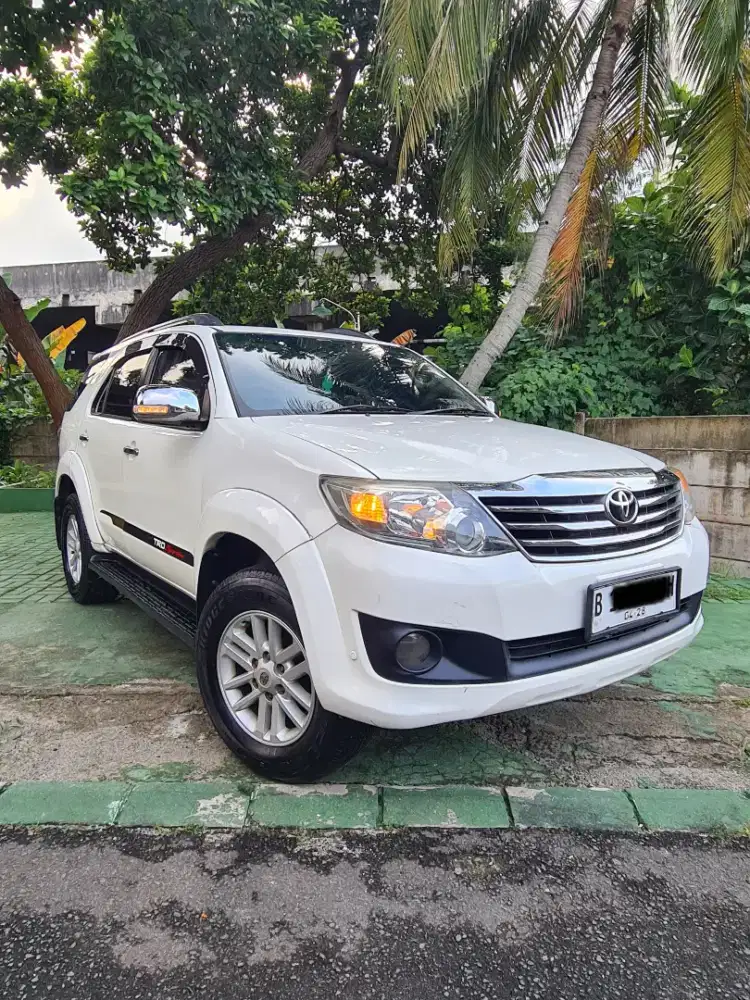Toyota Fortuner G Luxury 2013