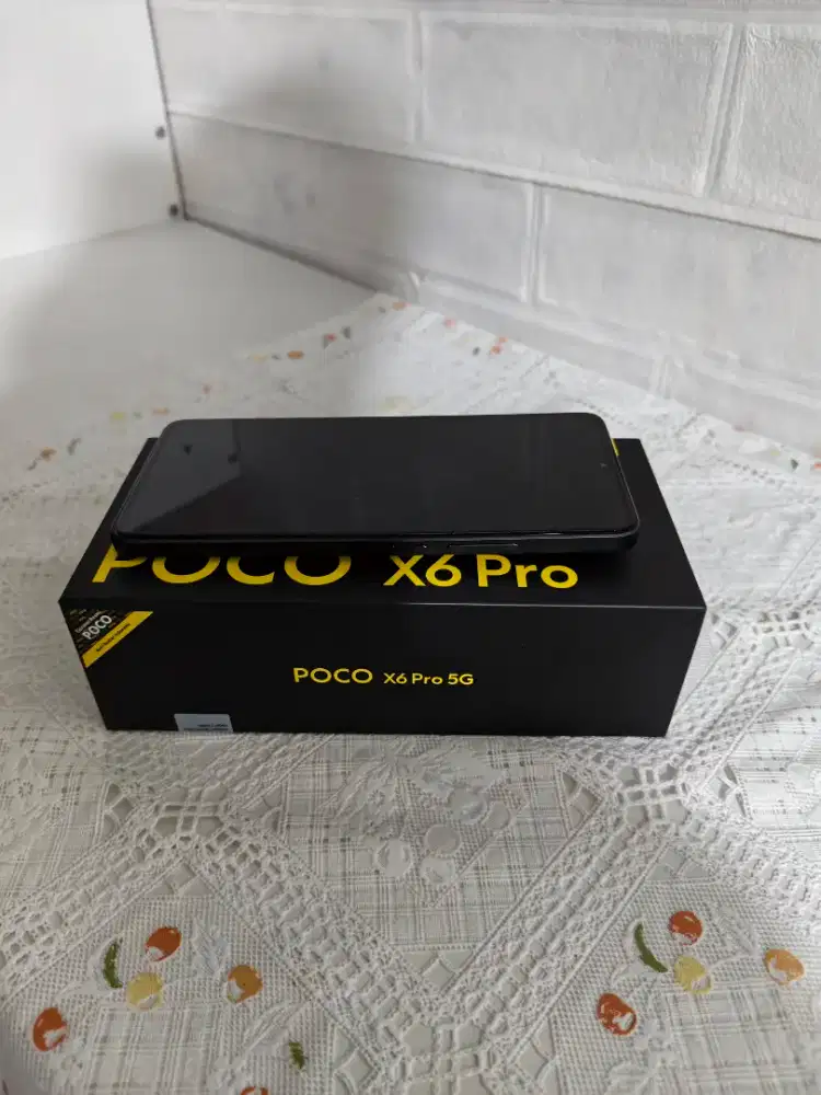 Dijual Hp xiaomi poco x6 pro 12/512gb kondisi 98%