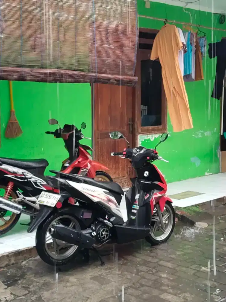 di jual motor beat 2017 motor masih lumayan bagus mesin aman dll