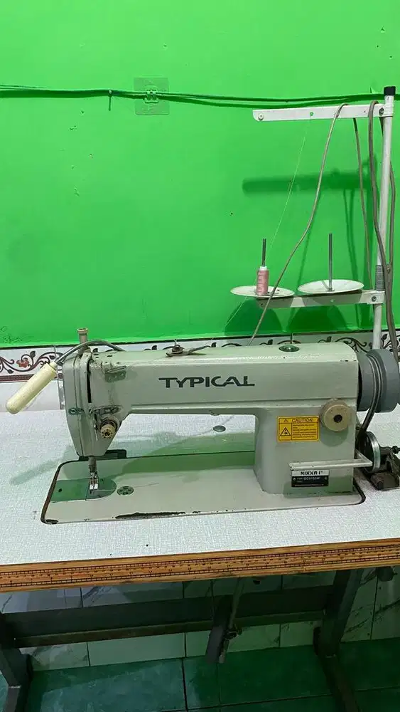 Mesin jahit typical ori