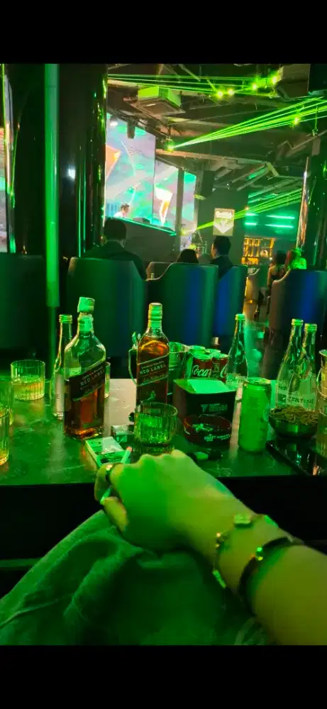 loker ladies club and karaoke