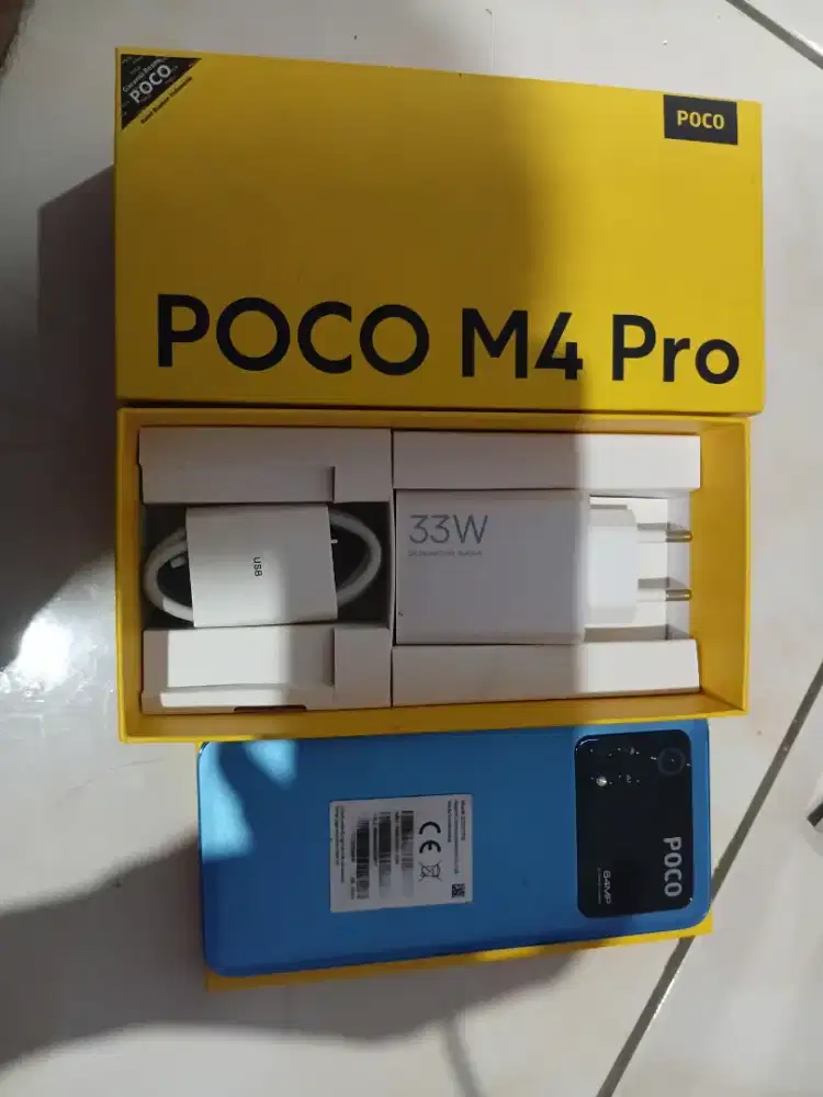 Poco m4 pro 8/256 fulset mulus. .