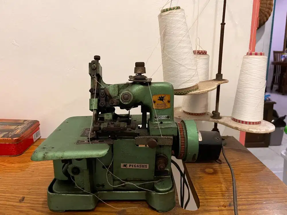 Mesin obras/jahit Pegasus DC 1S plus dinamo