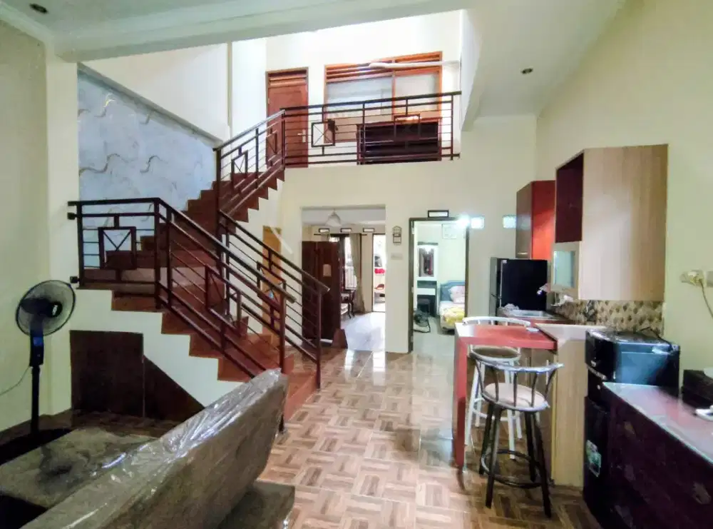 Rumah konsep apartemen dalam comp yg asri