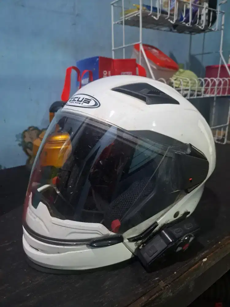 Helm zeus 611c white glosy modular