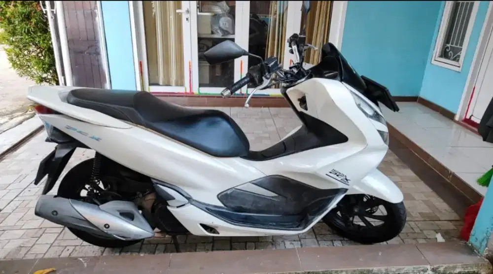 PCX 2018 Putih Plat Kota Bekasi