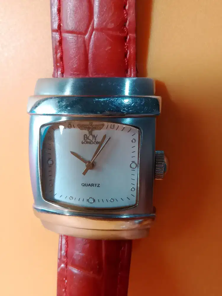 Jual jam tangan wanita BOY LONDON
