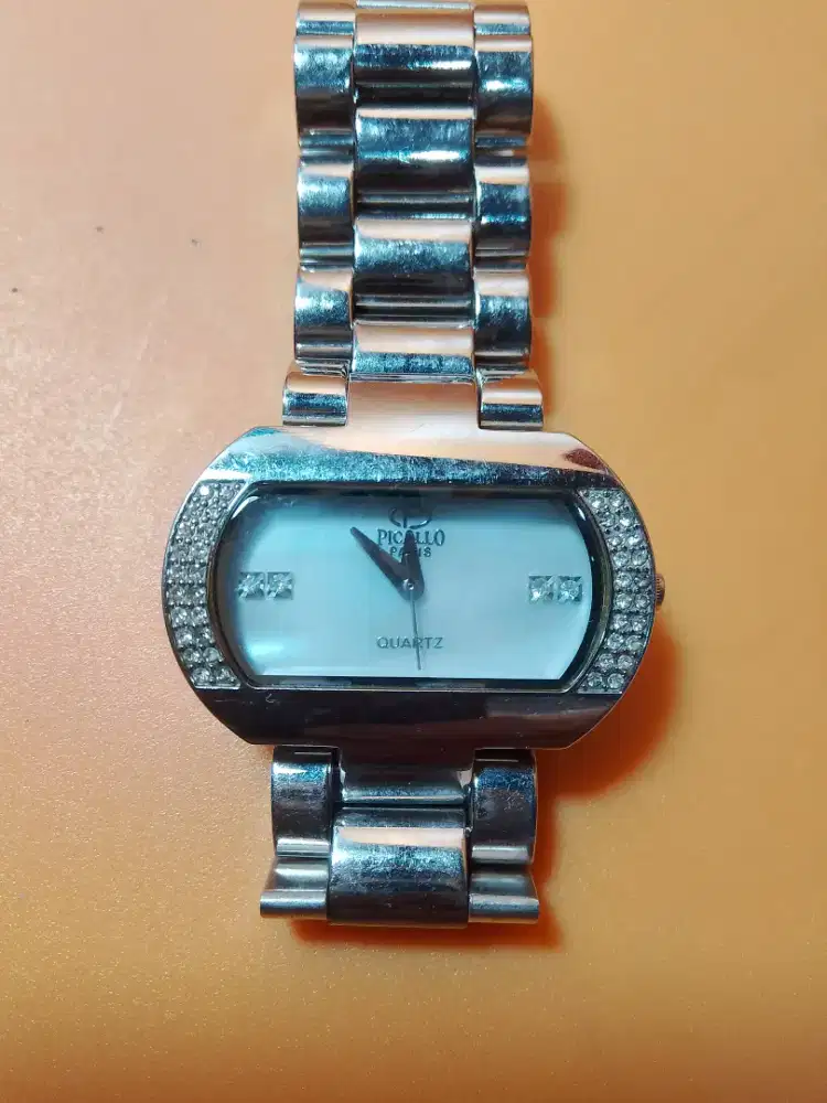 Jual jam tangan wanita PICALLO