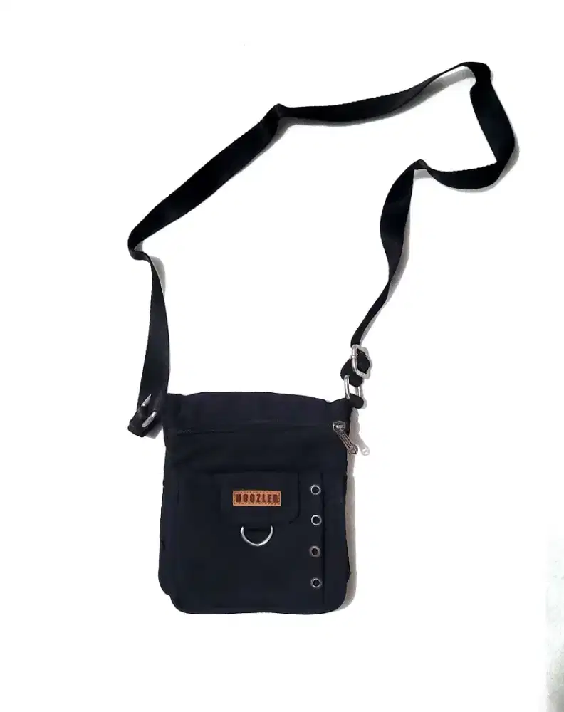 Tas selempang hoozler