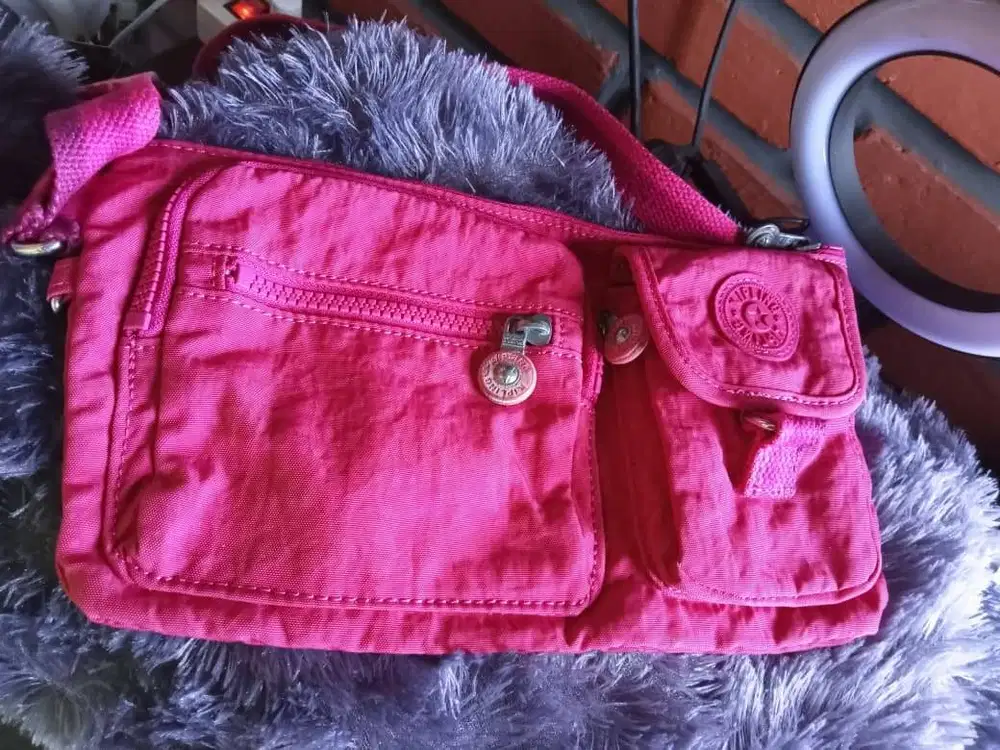 Tas pinggang original kipling