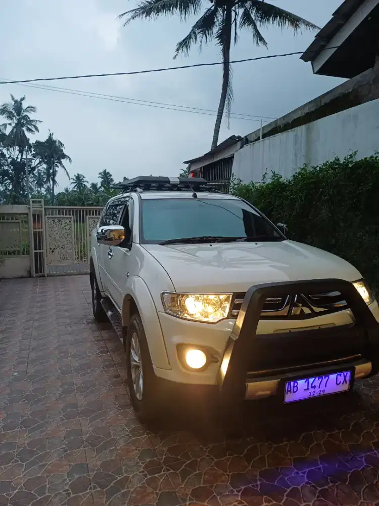 MITSUBISHI PAJERO SPORT 2.5-E GLS 2014