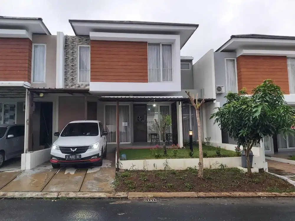 DISEWAKAN RUMAH MEWAH FURNISHIED IVY PARK CITRALAND BSB SEMARANG