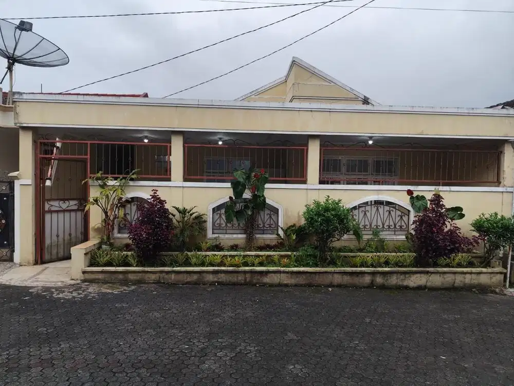 Dijual Villa di Taman Permata Gadog