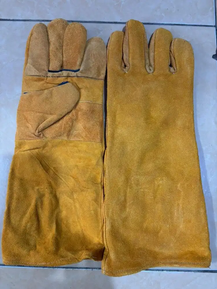 Sarung tangan kulit las untuk pria