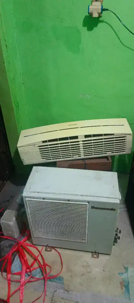 Cuci gudang  ac 0,5 PK bekas pemakaian pribadi