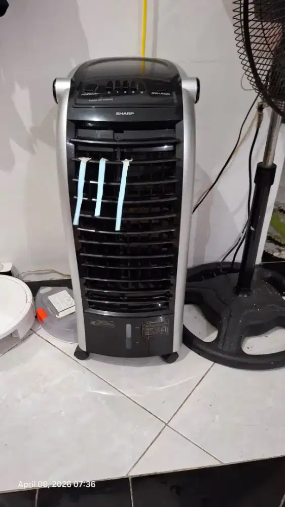 Sharp Air Cooler Pendingin Ruangan Portabel