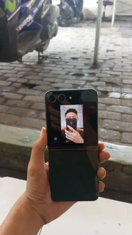 Jual samsung z flip 5 8/512