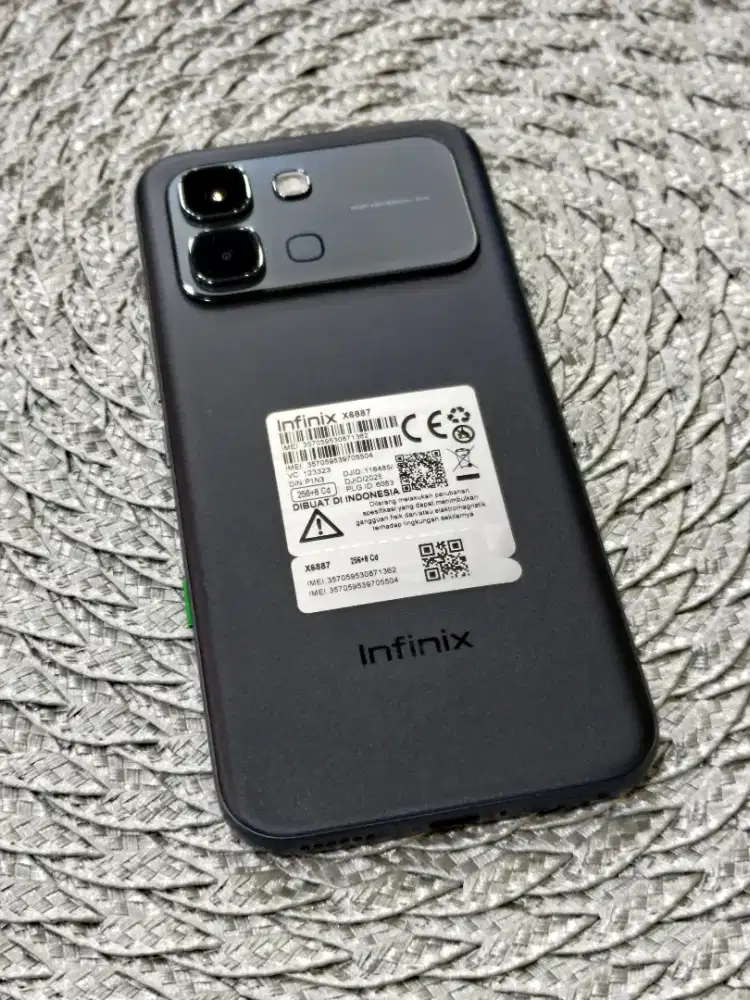 Infinix note edge 5g 8/256 gb