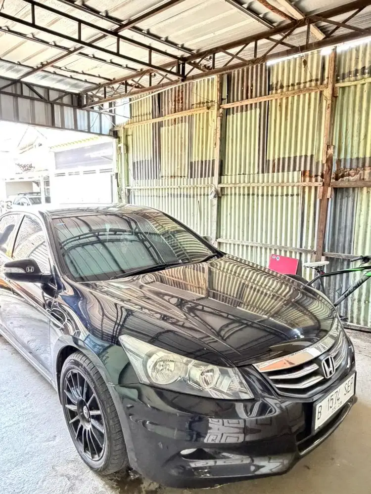 Dijual Cepat Honda Accord 2011 Nego