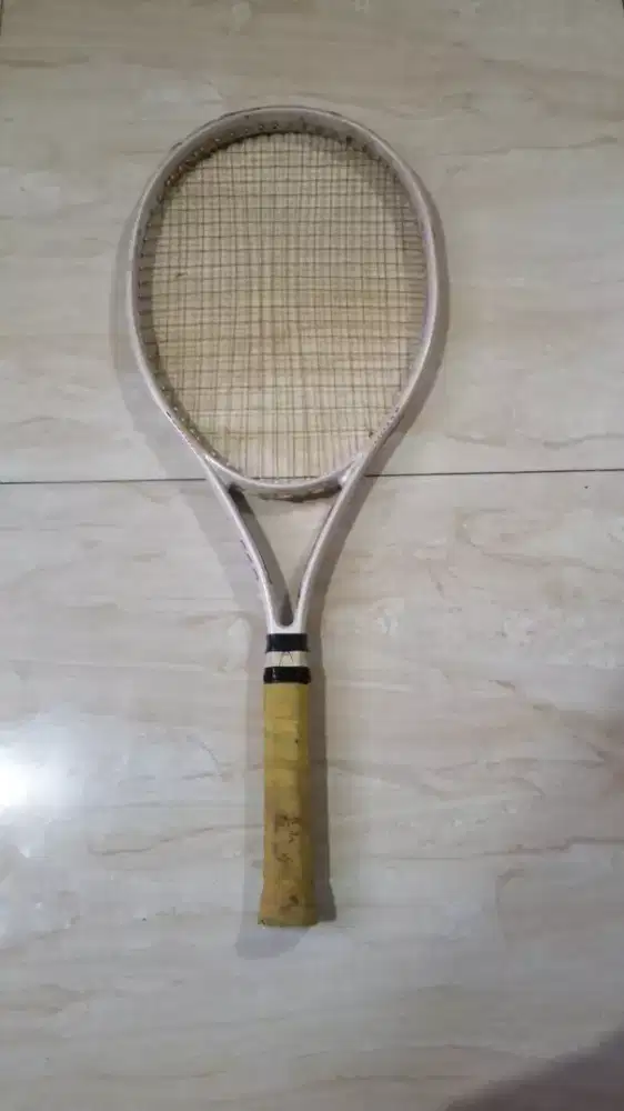 Raket tennis head 660 lady
Made in austria