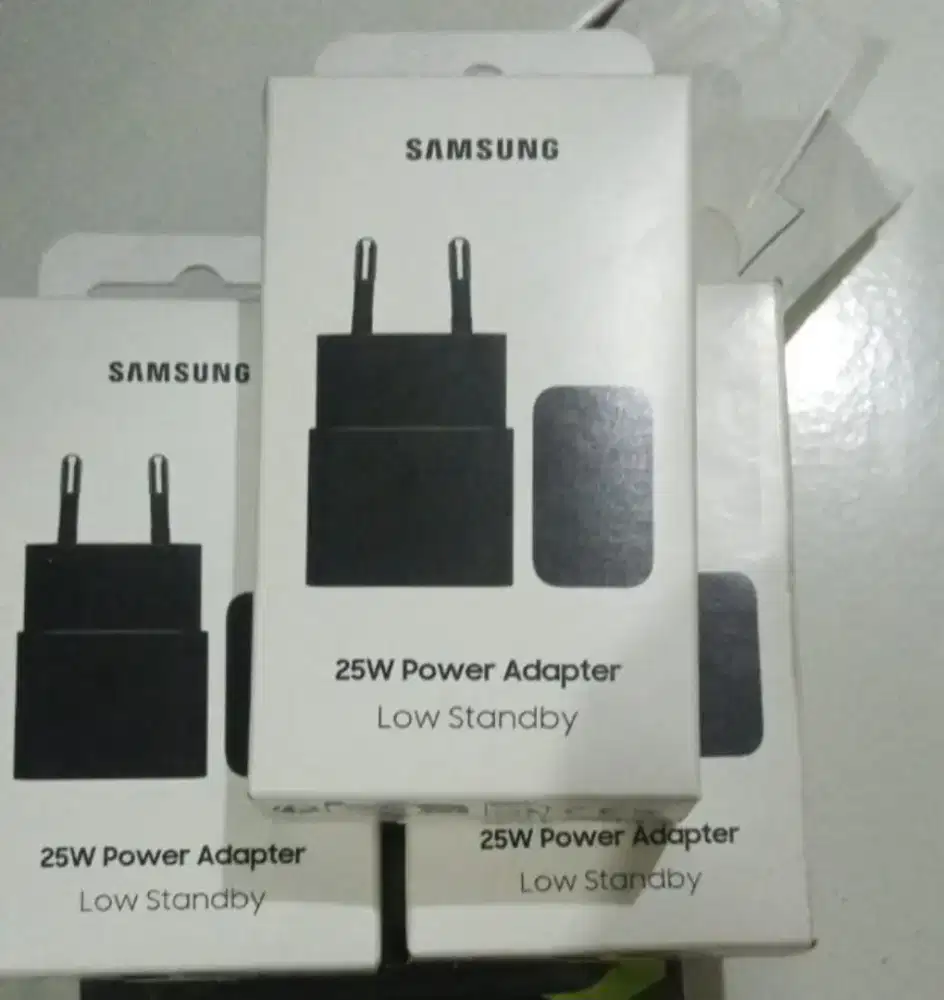 Carger 25 watt murah siapa cepat dia dapat