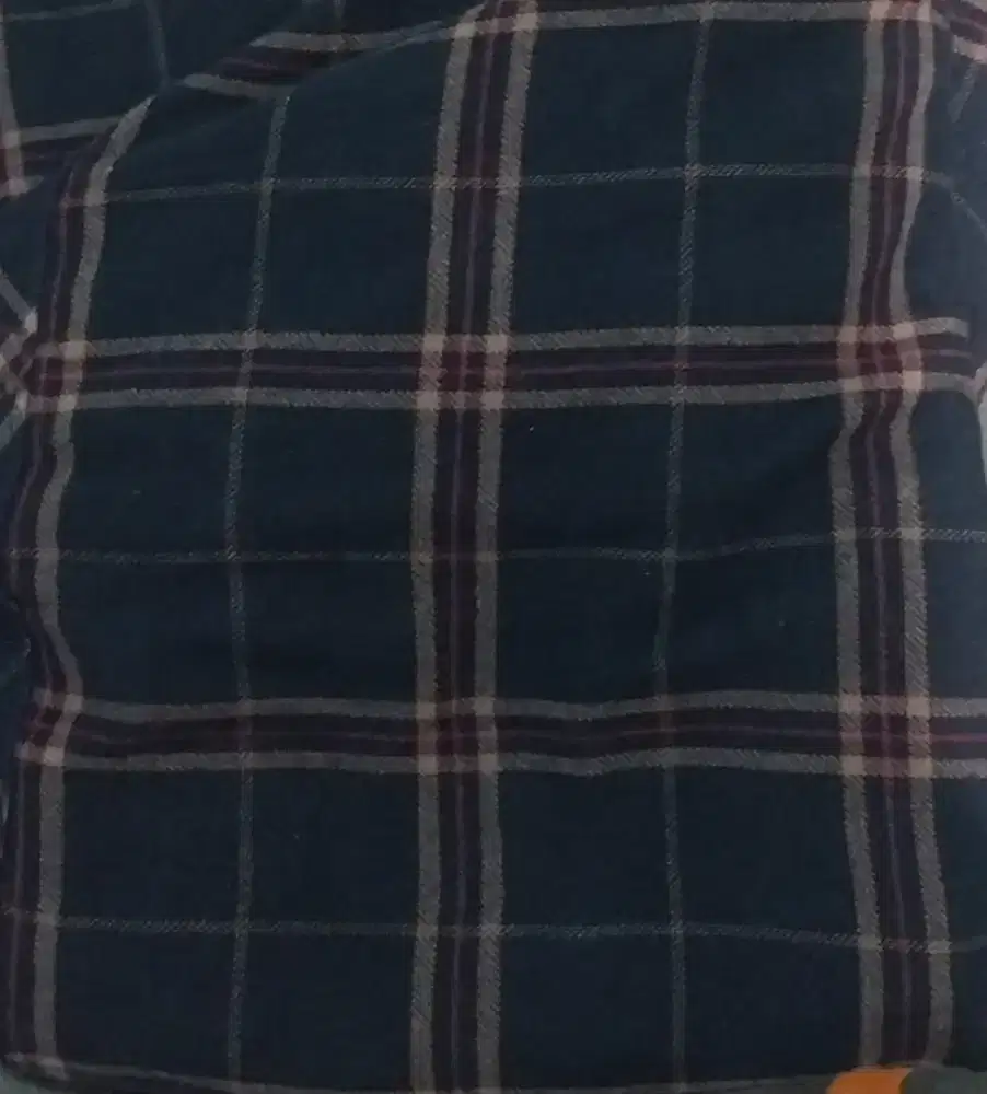 Kemeja Flanel Hitam Kotak-Kotak Ukuran Besar